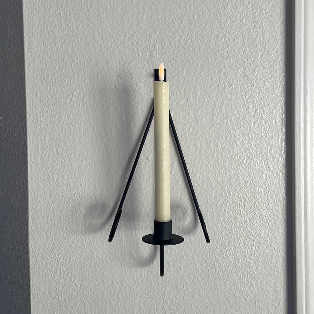 Hanging plate and candle holder